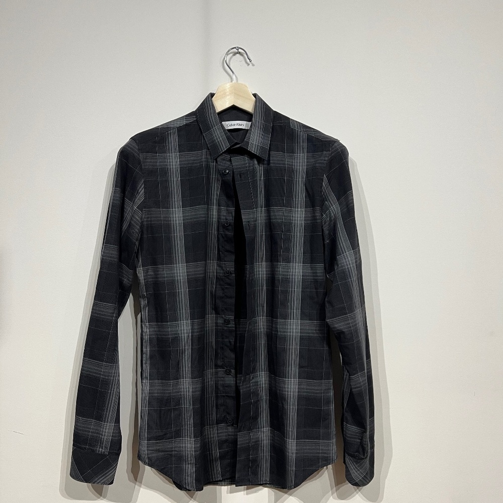 Calvin Klein Button up